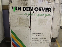 Verrijdbare gereedschapskast met twee deuren, vijf vakken en elf laden gevuld met deurbeslag, bevestigingss... - afbeelding 5 van  5
