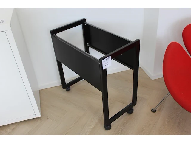 Verrijdbare hangmappenkast. afmeting 37 x 65 x 70cm. - afbeelding 1 van  2