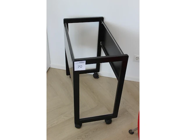 Verrijdbare hangmappenkast. afmeting 37 x 65 x 70cm. - afbeelding 2 van  2