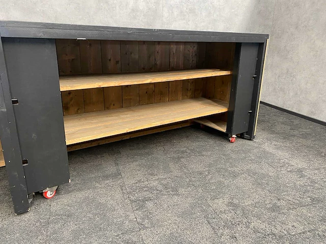 Verrijdbare houten bar 346cm. - afbeelding 10 van  18