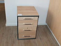 Verrijdbare ladekast met vier laden. let op! sleutel ontbreekt. afmeting 43 x 56 x 66 cm - afbeelding 1 van  2