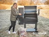 Verrijdbare pelletsmoker - afbeelding 5 van  8