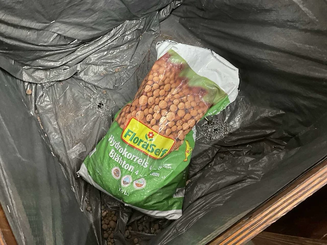 Verrijdbare plantenbak (3x) - afbeelding 3 van  3