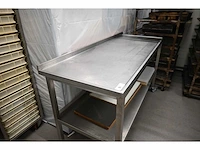 Verrijdbare rvs werktafel - afbeelding 3 van  3