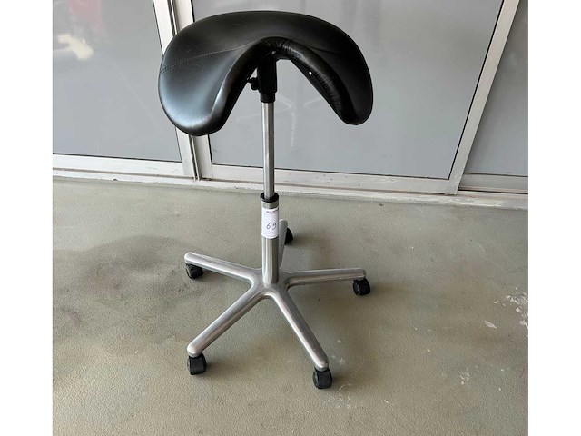 Verrijdbare werkplaats kruk - afbeelding 1 van  5