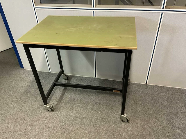 Verrijdbare werktafel (2x) - afbeelding 1 van  6