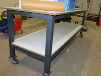Verrijdbare werktafel met metalen onderstel en onderplateau 80 x 240 x 90 cm. let op! exclusief genummerde ... - afbeelding 3 van  3
