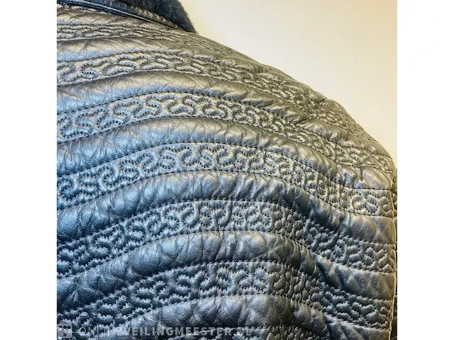 Versace - historische leren jas - museum stuk uit the met new york , bouwjaar ca. 1980 - afbeelding 7 van  7