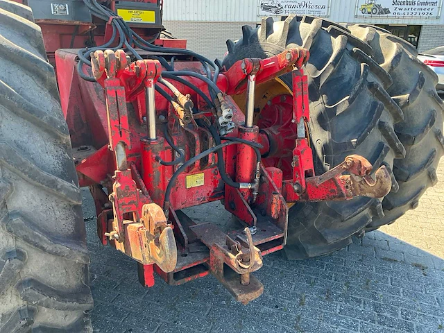 Versatile 800 vierwielaangedreven landbouwtractor - afbeelding 18 van  39
