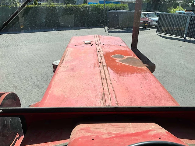 Versatile 800 vierwielaangedreven landbouwtractor - afbeelding 26 van  39
