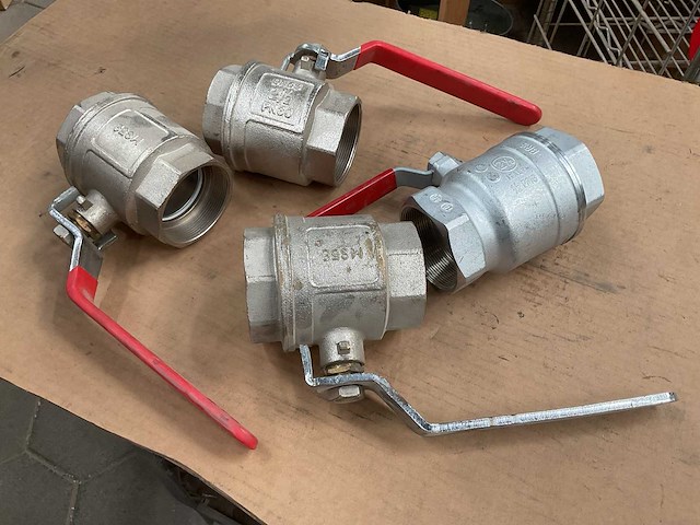 Verschillende afsluitkogelkranen (4x) - afbeelding 1 van  3