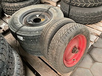 Verschillende banden (4x) - afbeelding 1 van  3