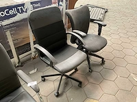 Verschillende bureaustoelen (2x) - afbeelding 1 van  4