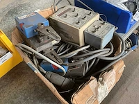 Verschillende electronica - afbeelding 1 van  3