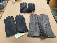 Verschillende handschoenen - afbeelding 2 van  3
