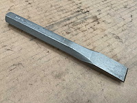 Verschillende koudbeitels (12x) - afbeelding 2 van  3