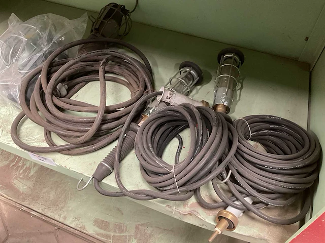 Verschillende looplampen - afbeelding 3 van  3