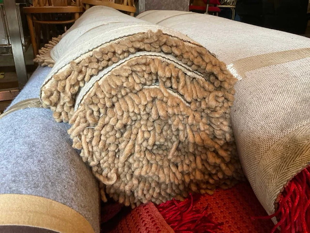 Verschillende maten tapijt (6x) - afbeelding 8 van  10