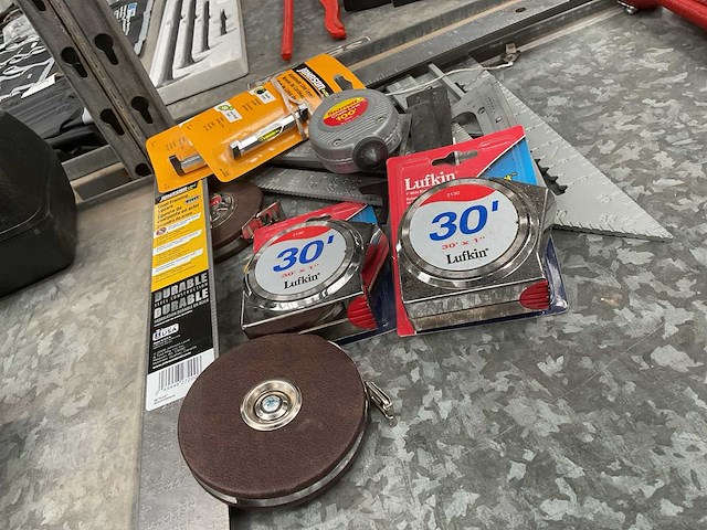 Verschillende meetgereedschap - afbeelding 2 van  3
