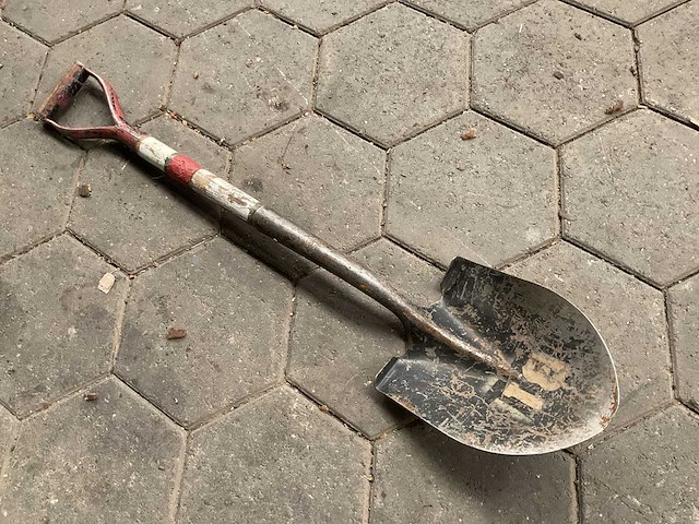 Verschillende scheppen (5x) - afbeelding 2 van  4