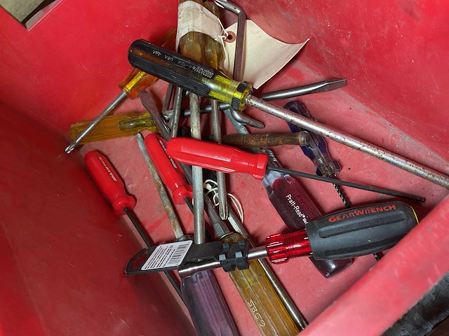 Verschillende schroevendraaiers - afbeelding 1 van  2