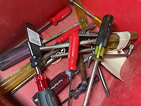 Verschillende schroevendraaiers - afbeelding 2 van  2