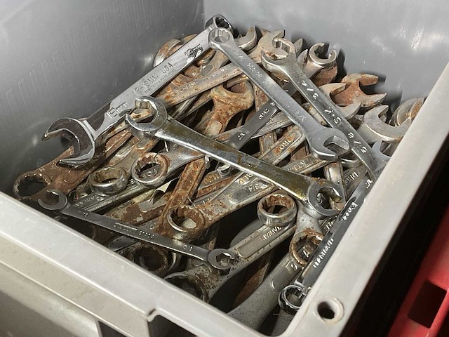 Verschillende steekringsleutels - afbeelding 1 van  3