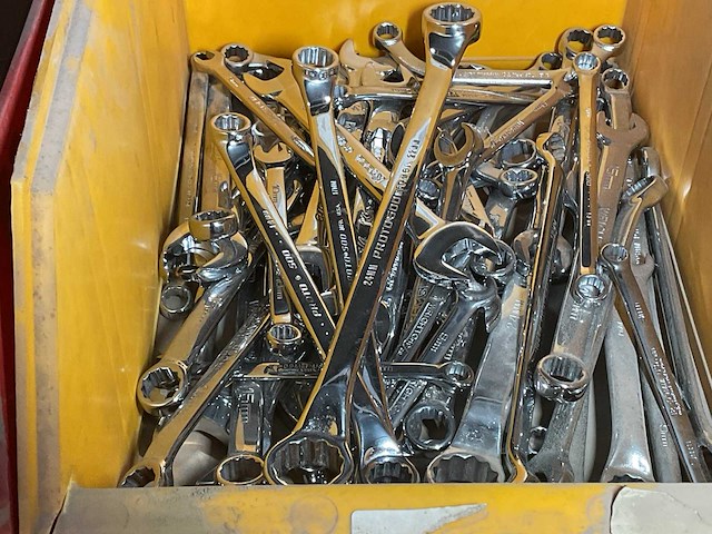 Verschillende steekringsleutels - afbeelding 2 van  3