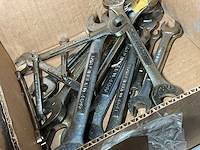 Verschillende steekringsleutels - afbeelding 1 van  3