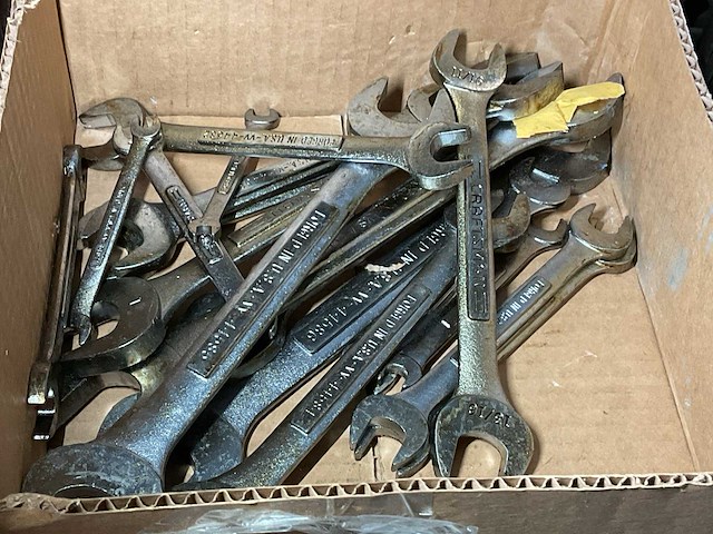 Verschillende steekringsleutels - afbeelding 2 van  3