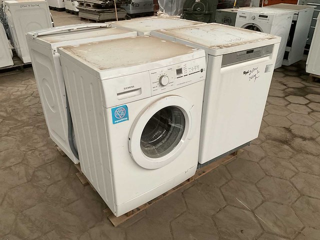Verschillende vaatwassers en wasmachines (4x) - afbeelding 1 van  11