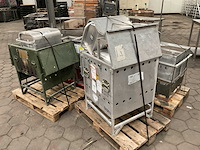 Verschillende veldkeuken apparatuur - afbeelding 4 van  6