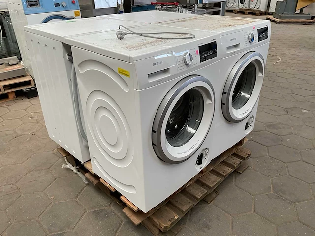 Verschillende wasmachines en droger (4x) - afbeelding 1 van  10
