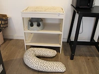 Verschoningstafel 82 x 53 x 95 cm met verschonings- en voedingskussen, zitsteun en luieremmer - afbeelding 1 van  2