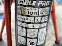 Versnellingsbaklift eagle pro e6120 met maximale hoogte 889-1815 mm en maximaal hefvermogen 15 ton. - afbeelding 3 van  3