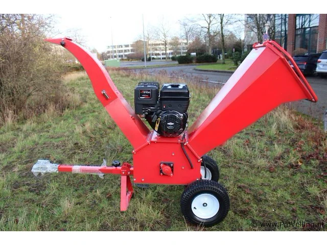 Versnipperaar/versnipperaar voor zacht en hardhout, benzinemotor (15 pk) - afbeelding 1 van  2