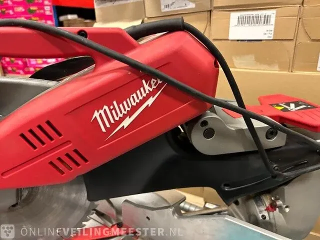 Verstek-/afkortzaagmachine 1800w milwaukee, ms 304 db - afbeelding 3 van  8
