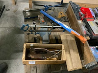 Verstekzaagbak en divers - afbeelding 1 van  3