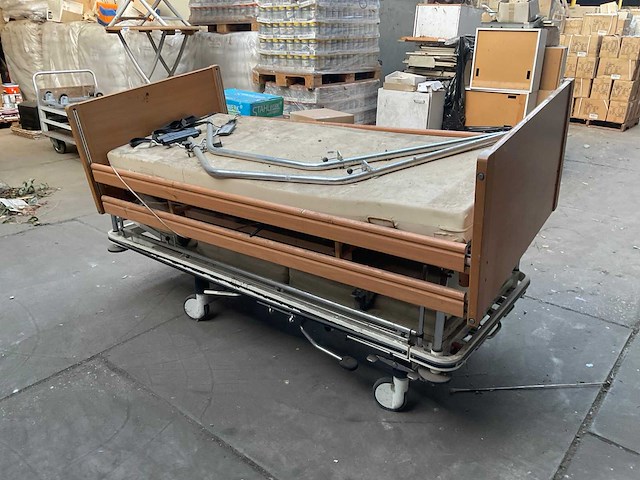 Verstelbaar bed (2x) - afbeelding 4 van  7