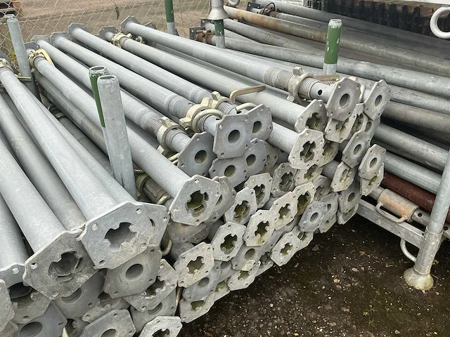 Verstelbare dokau stempels steiger (48x) - afbeelding 2 van  7