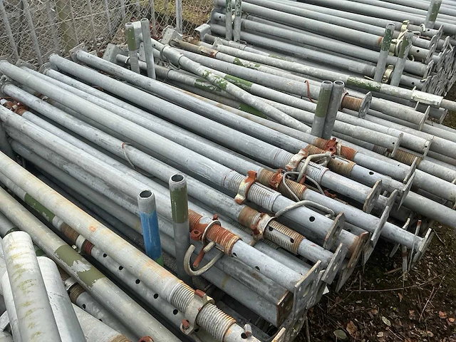 Verstelbare stempels steiger (44x) - afbeelding 2 van  5