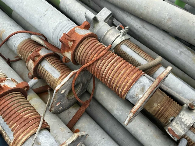 Verstelbare stempels steiger (44x) - afbeelding 6 van  6