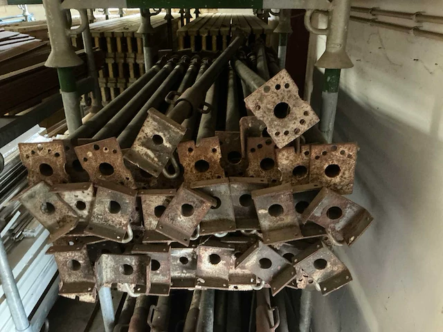 Verstelbare stempels steiger (53x) - afbeelding 3 van  5