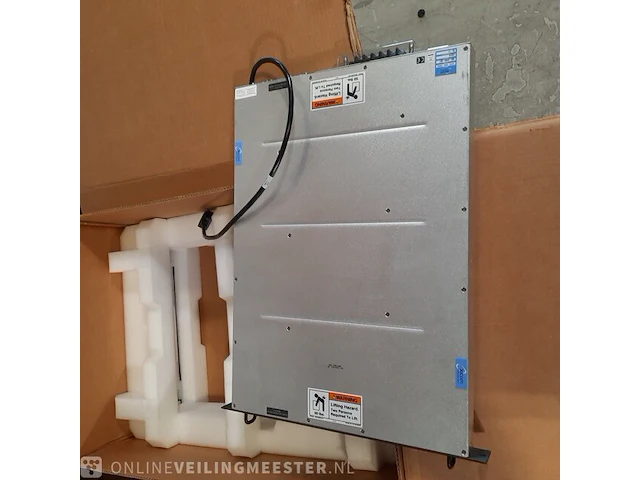 Versterker comtech xicom, xtd-2kw-300dc - afbeelding 4 van  9