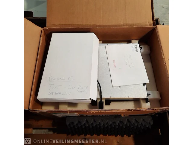 Versterker comtech xicom, xtd-2kw-300dc - afbeelding 8 van  9