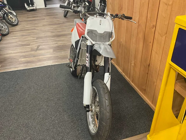 Vertemati 570 super motar motor - afbeelding 4 van  10