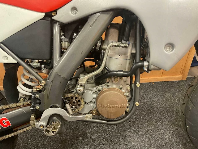 Vertemati 570 super motar motor - afbeelding 10 van  10
