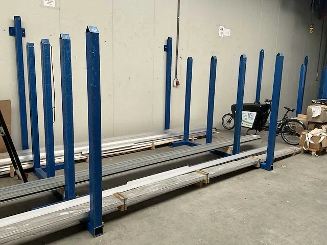 Verticaal platenrek (3x) - afbeelding 1 van  3