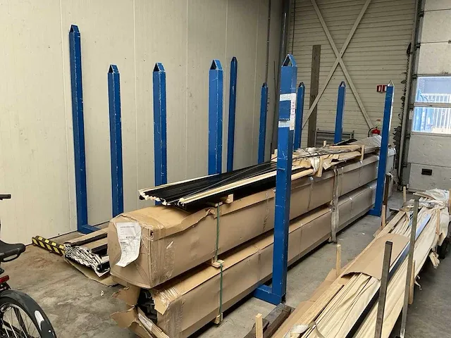 Verticaal platenrek (3x) - afbeelding 2 van  3