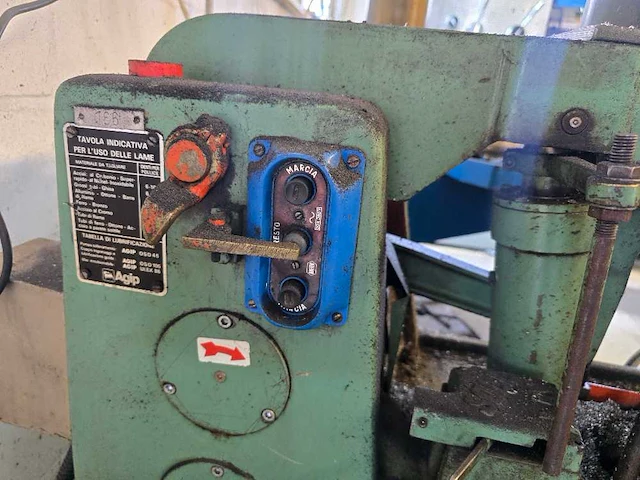 Verticale bandzaagmachine - afbeelding 3 van  3